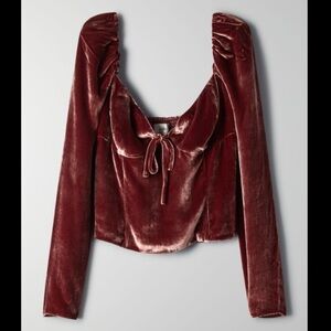 NWT Aritzia Novella Velvet Blouse